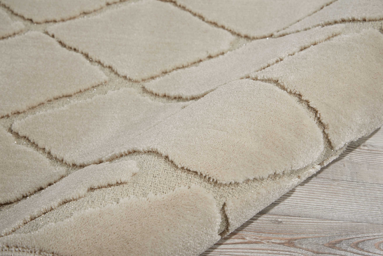 Aerilyn Ivory 2'2 x 7'6 Runner Rug - Thumbnail - Image 3