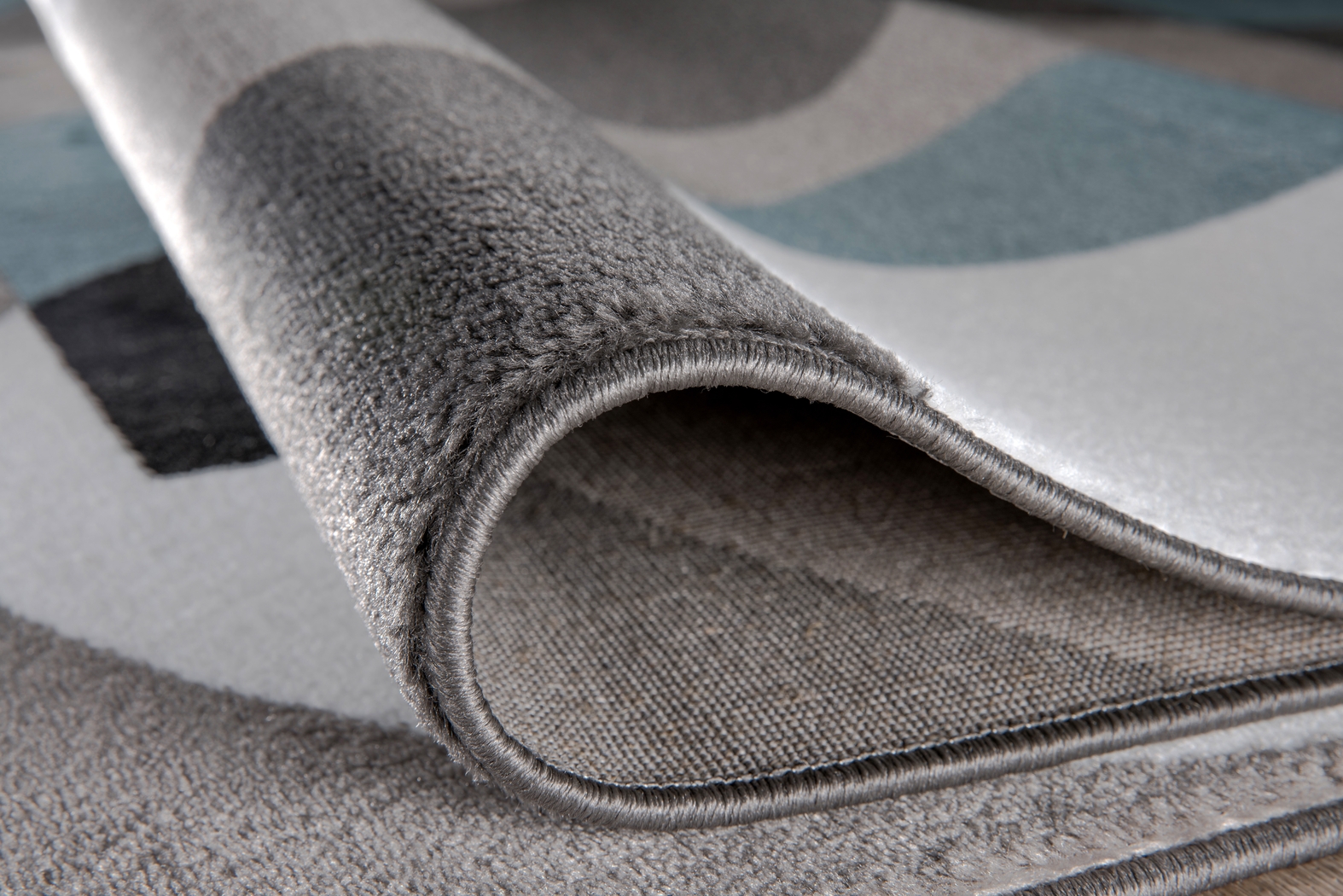 Ailana Blue 7'10 x 10'2 Rug - Thumbnail - Image 2