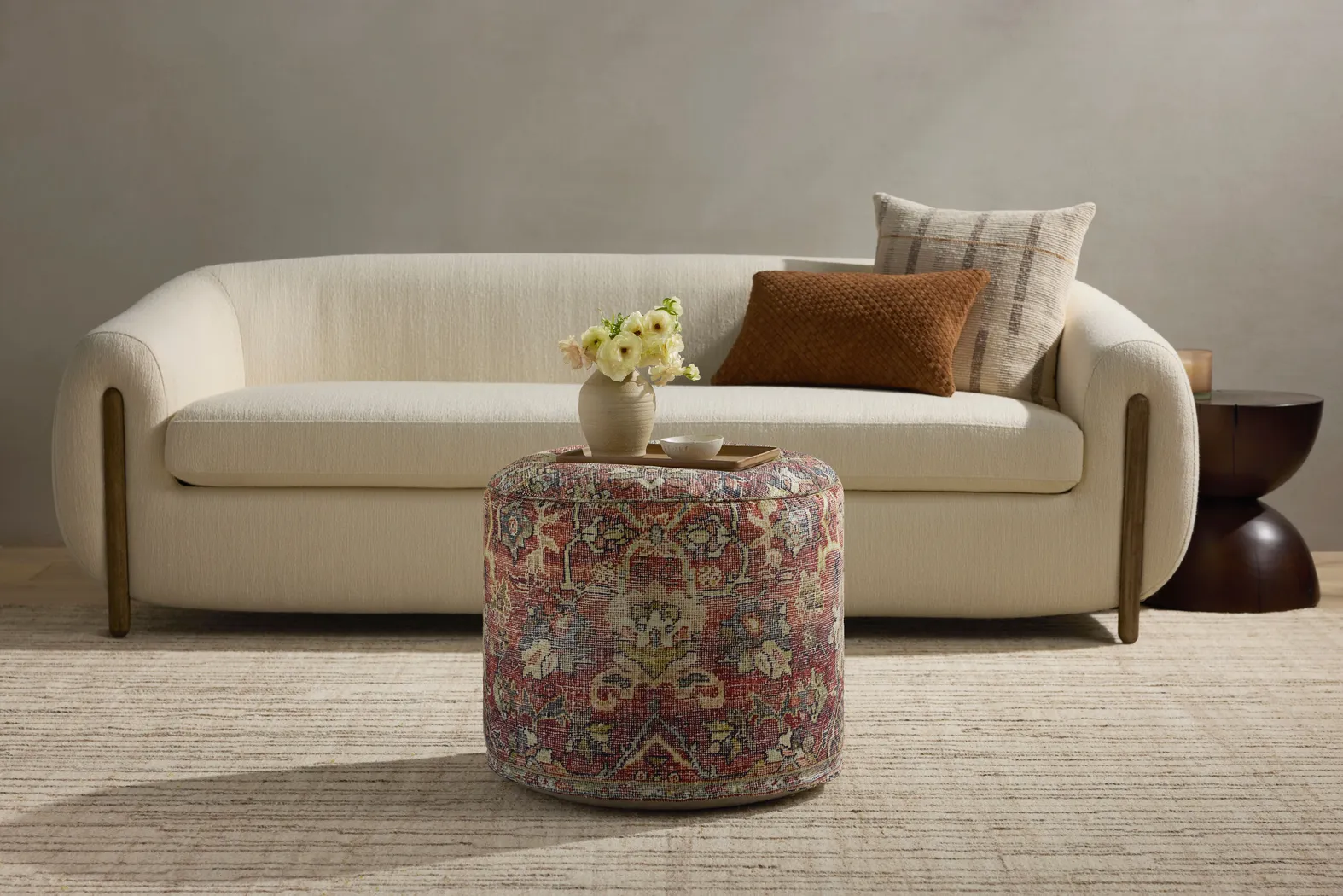 Aki Red Pouf - Thumbnail - Image 2