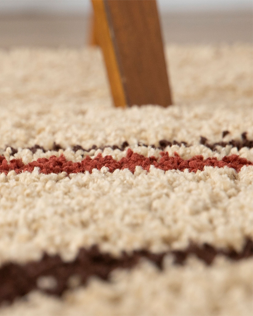 Alari Beige 7'10 x 10'10 Rug - Thumbnail - Image 4