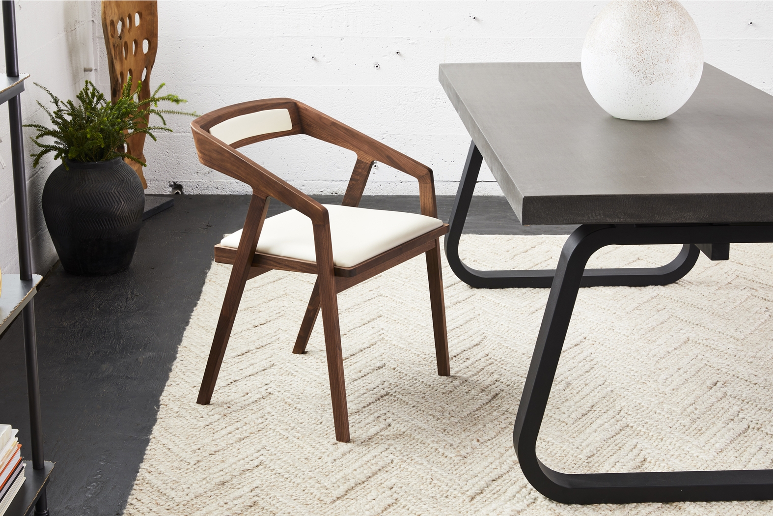 Alekai White Arm Chair - Thumbnail - Image 5