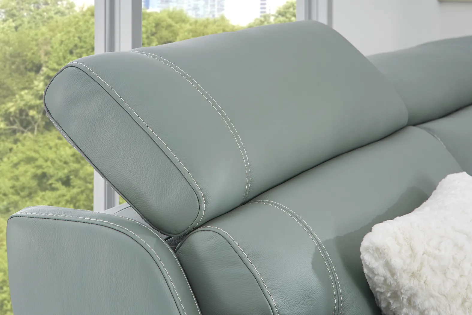 Alessio Mint Leather 9 Pc Dual Power Reclining Sectional Living Room - Thumbnail - Image 8