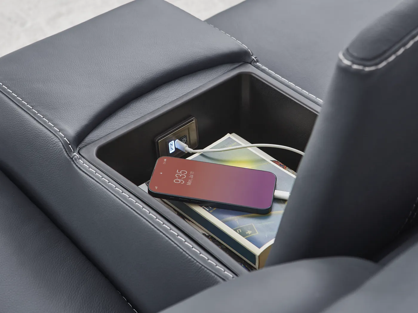  Alessio Sectional - Thumbnail - Image 6