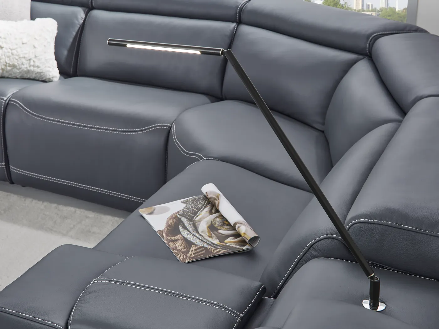 Alessio Navy Leather 7 Pc Dual Power Reclining Sectional - Image 6