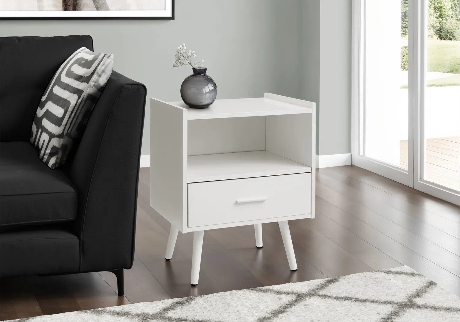 Alfaro White End Table - Thumbnail - Image 2