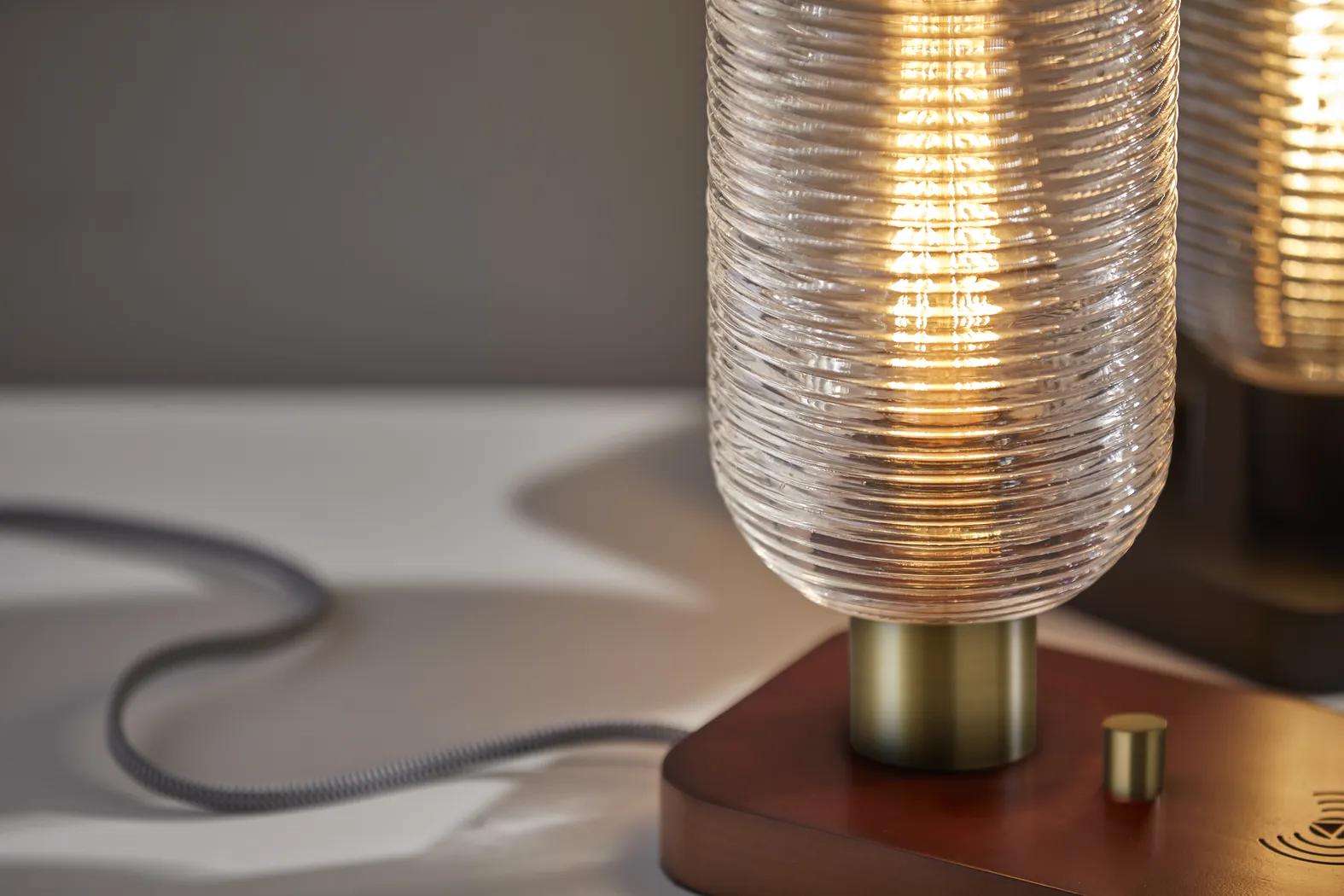 Algard Brass Lamp - Thumbnail - Image 5