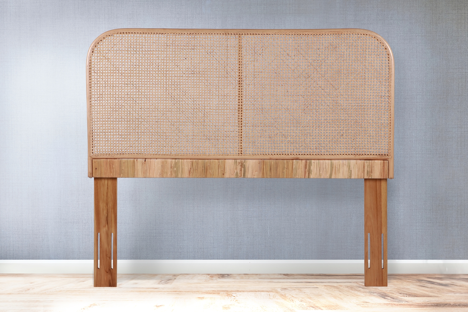 Algernourne Brown Queen Headboard - Thumbnail - Image 2