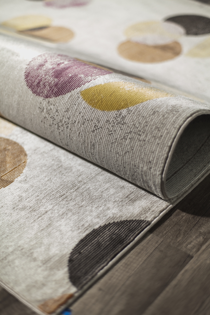 CosmoLiving By Cosmopolitan Aliviah Gray 8' x 10' Rug - Thumbnail - Image 2