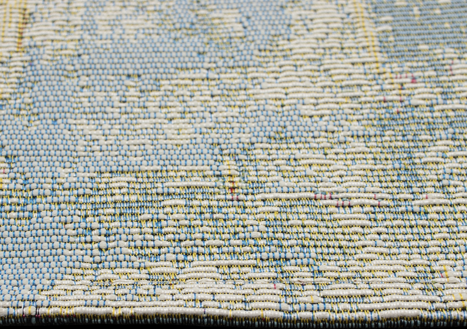 Almond Sands Multi 4'10 x 7'6 Indoor/Outdoor Rug - Thumbnail - Image 4