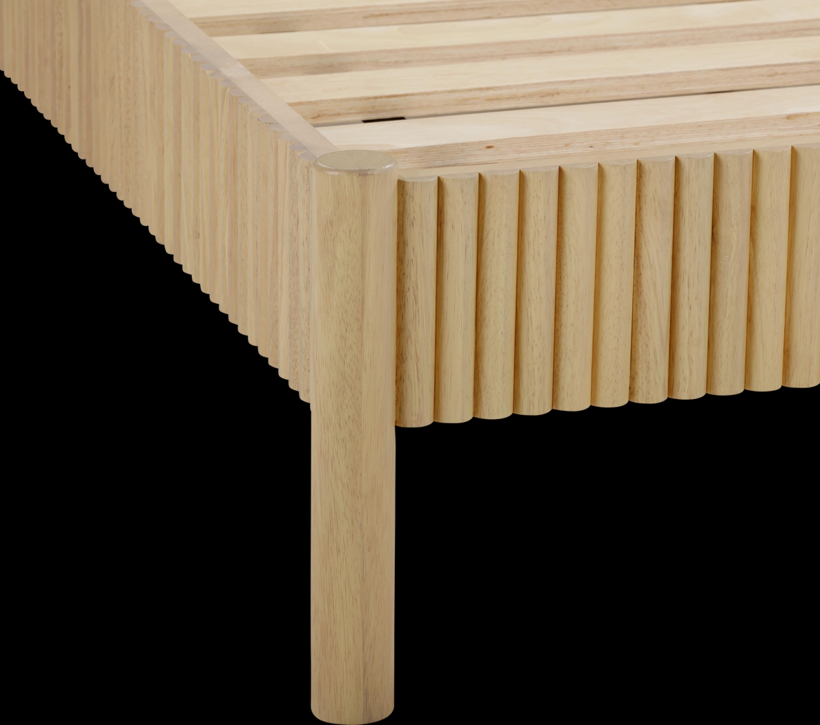 Alpiten Brown King Bed - Thumbnail - Image 3