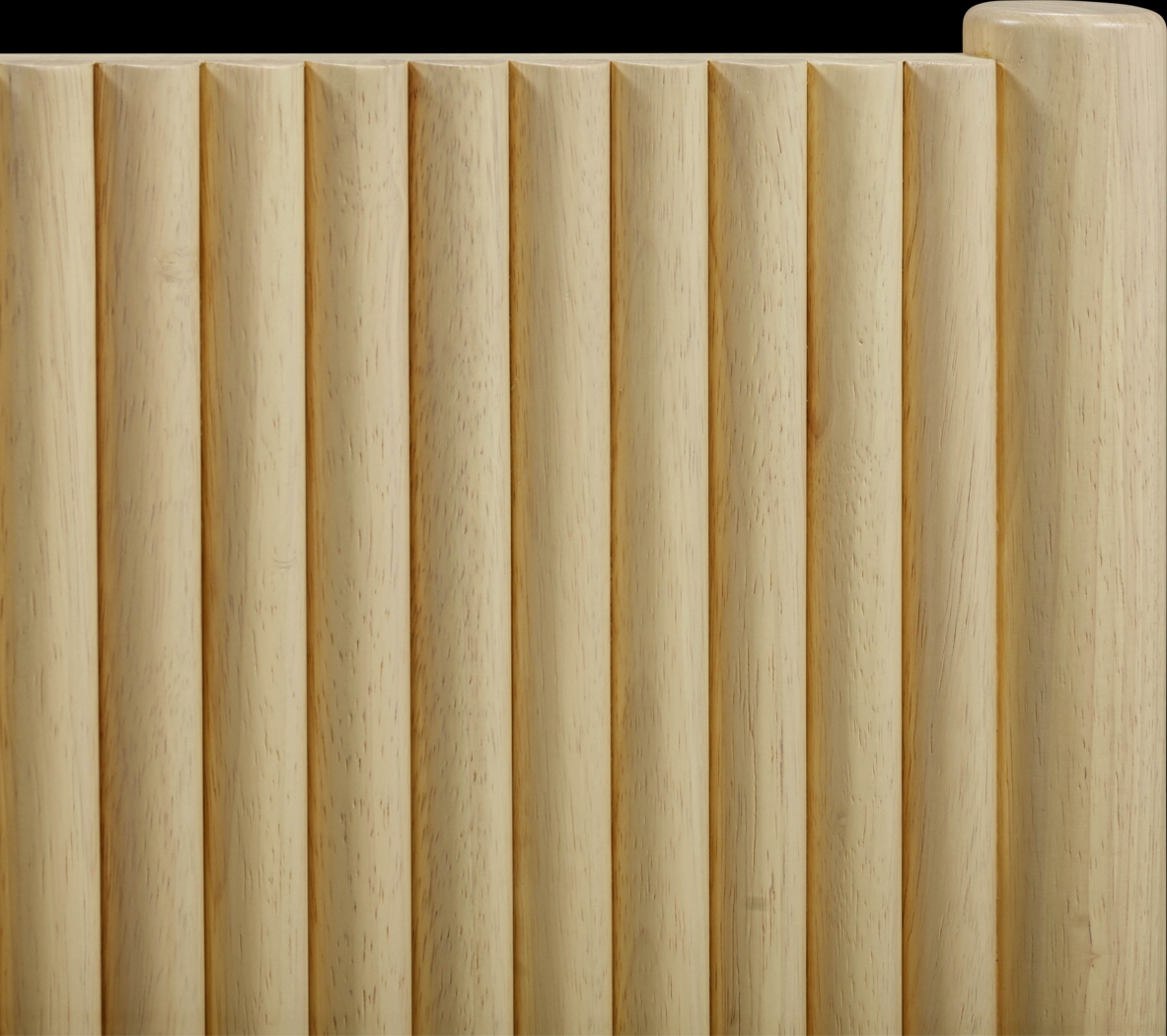 Alpiten Brown Queen Bed - Thumbnail - Image 5