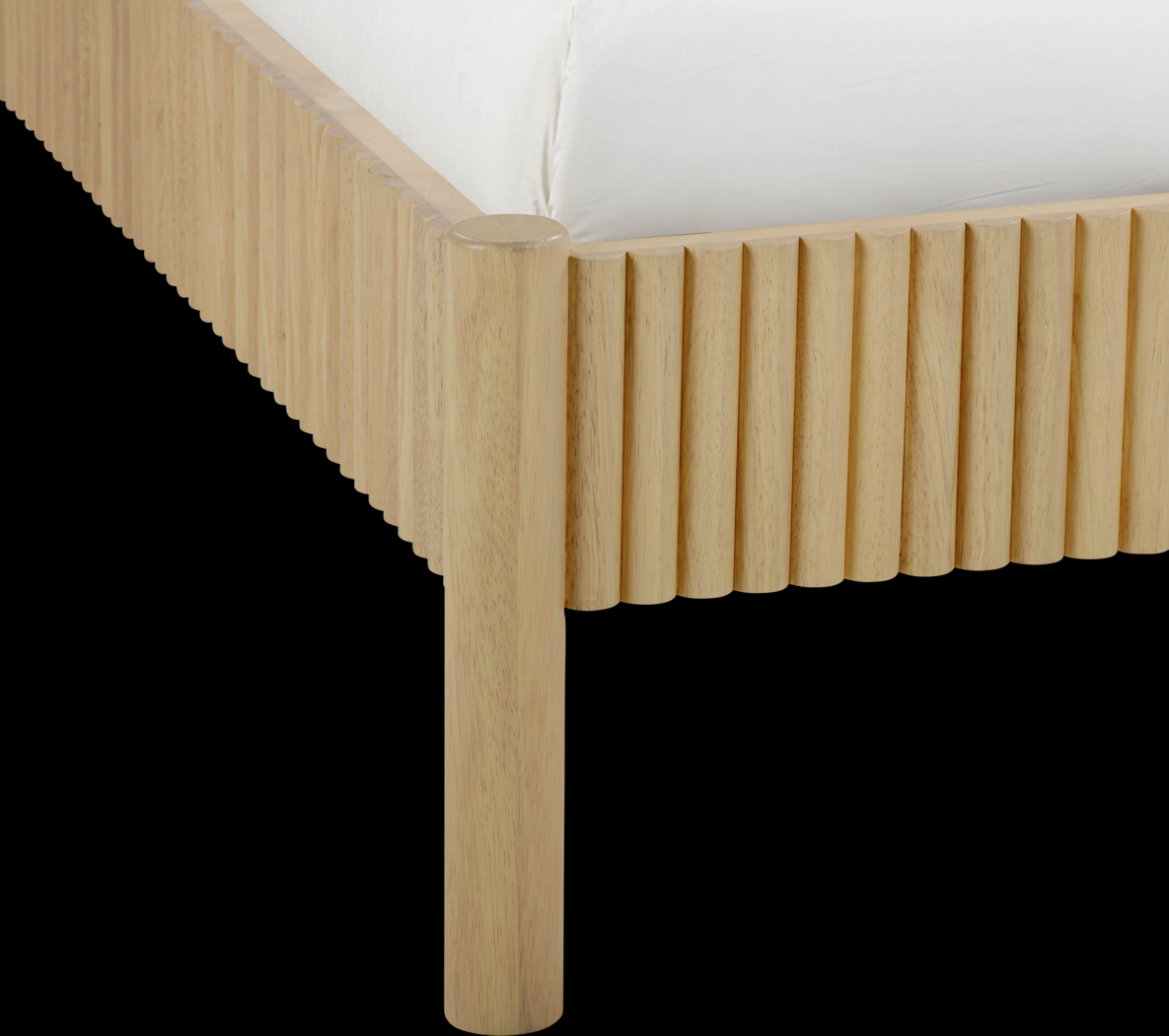 Alpiten Brown Queen Bed - Thumbnail - Image 6