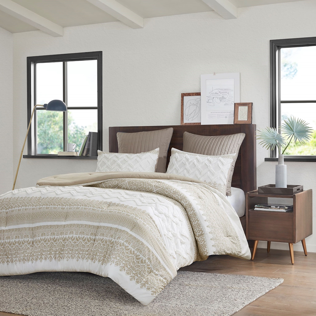 Alren Beige King/Cal 3 pc Comforter Set - Thumbnail - Image 3