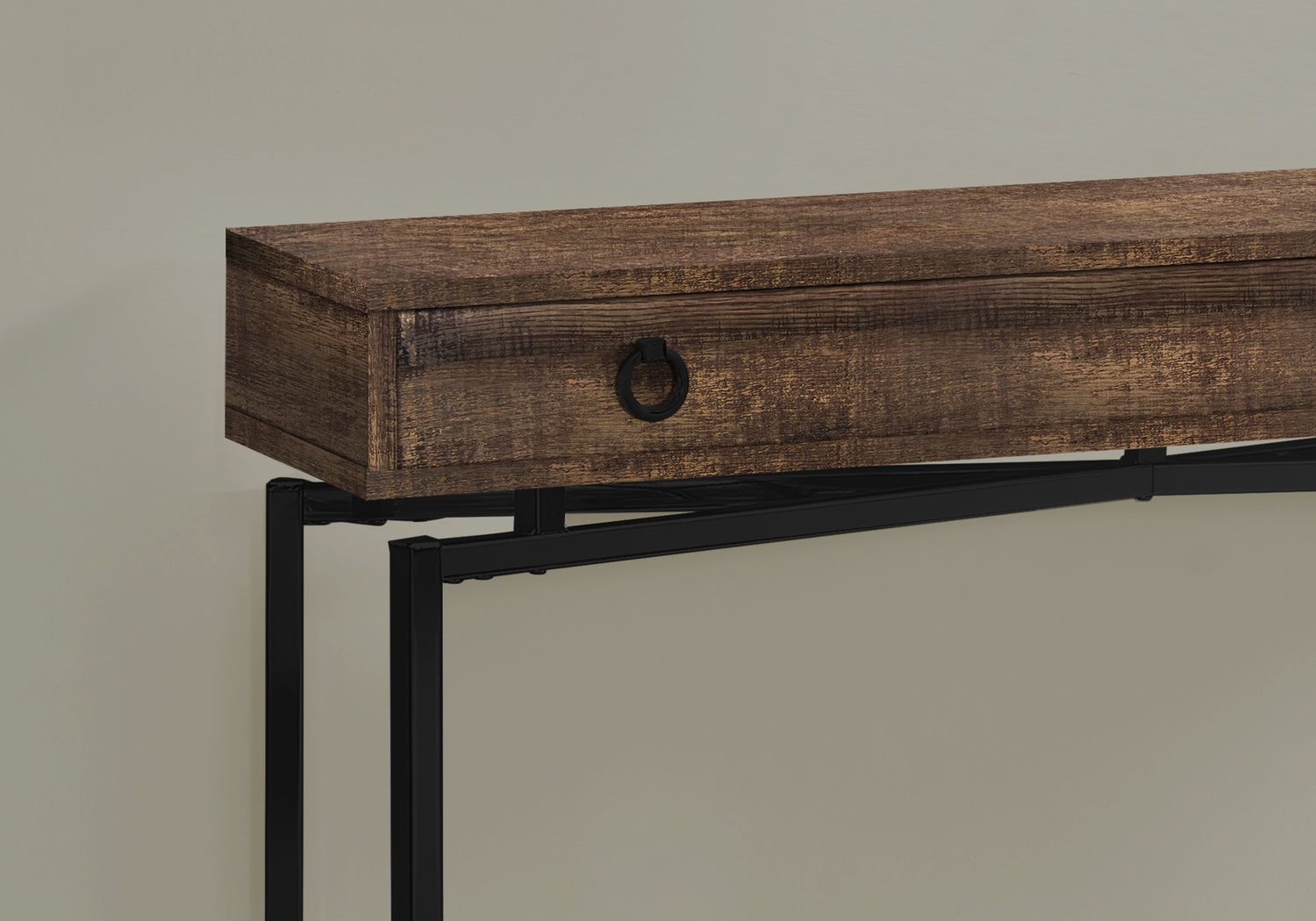Altondale Brown Sofa Table - Thumbnail - Image 3