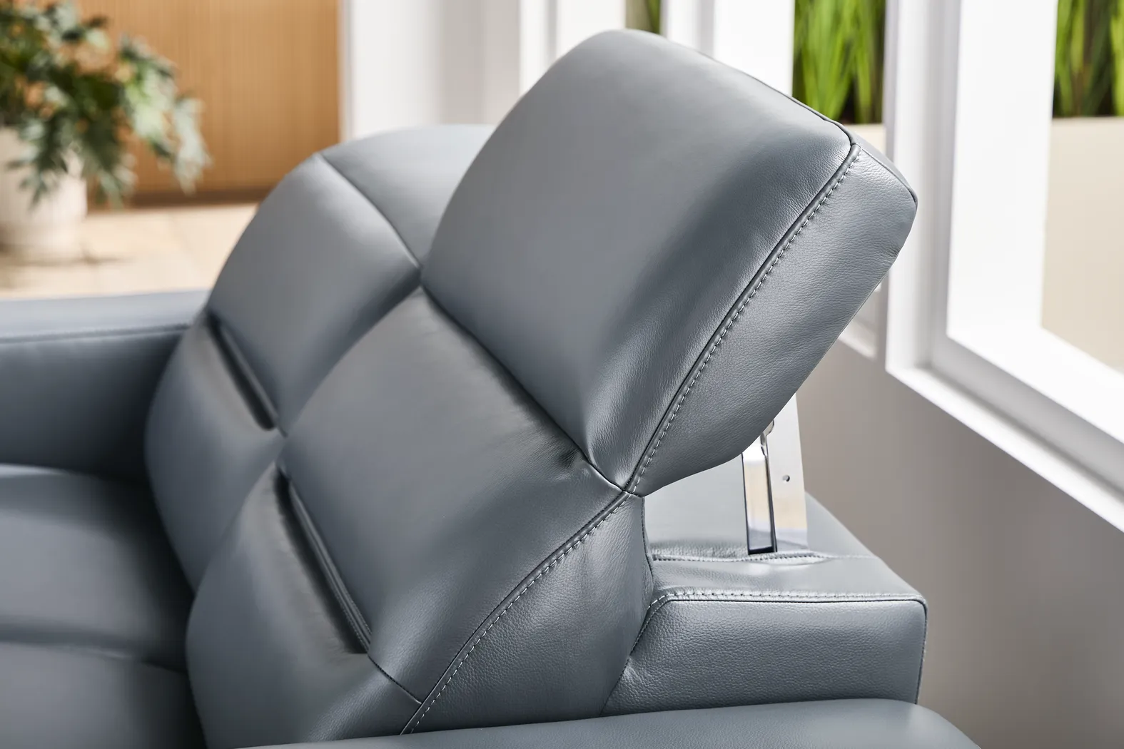 Amalfi Blue Leather 6 Pc Dual Power Reclining Living Room - Thumbnail - Image 11