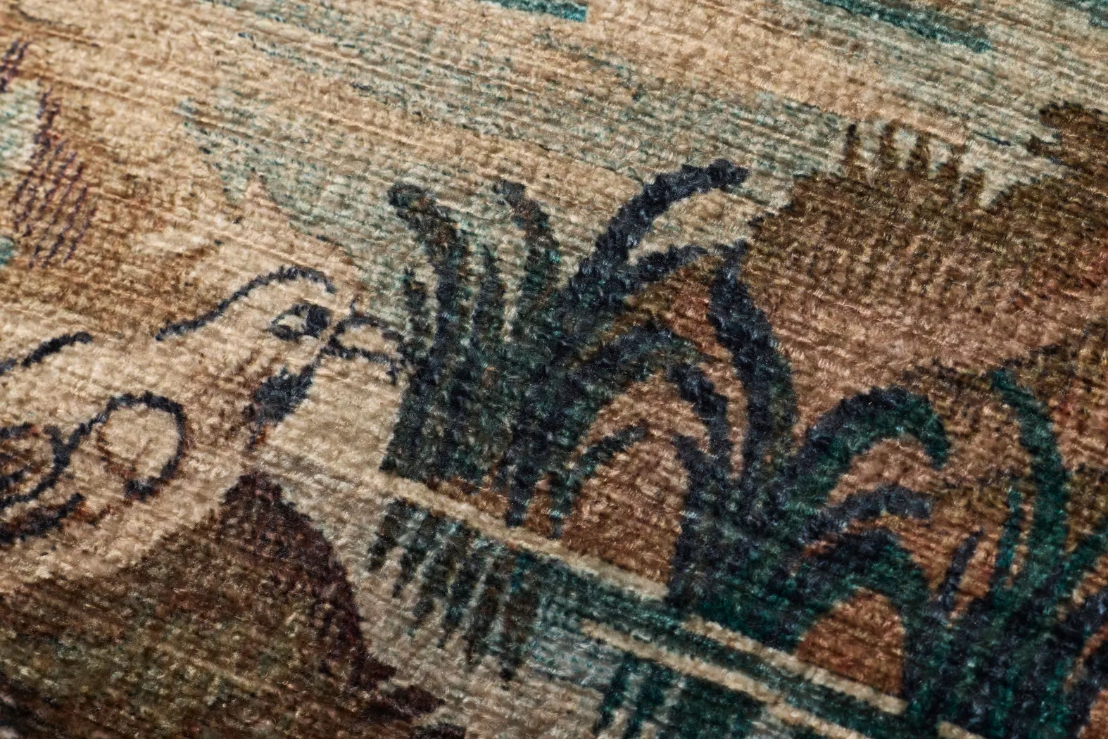 Amana Green Accent Pillow - Thumbnail - Image 3