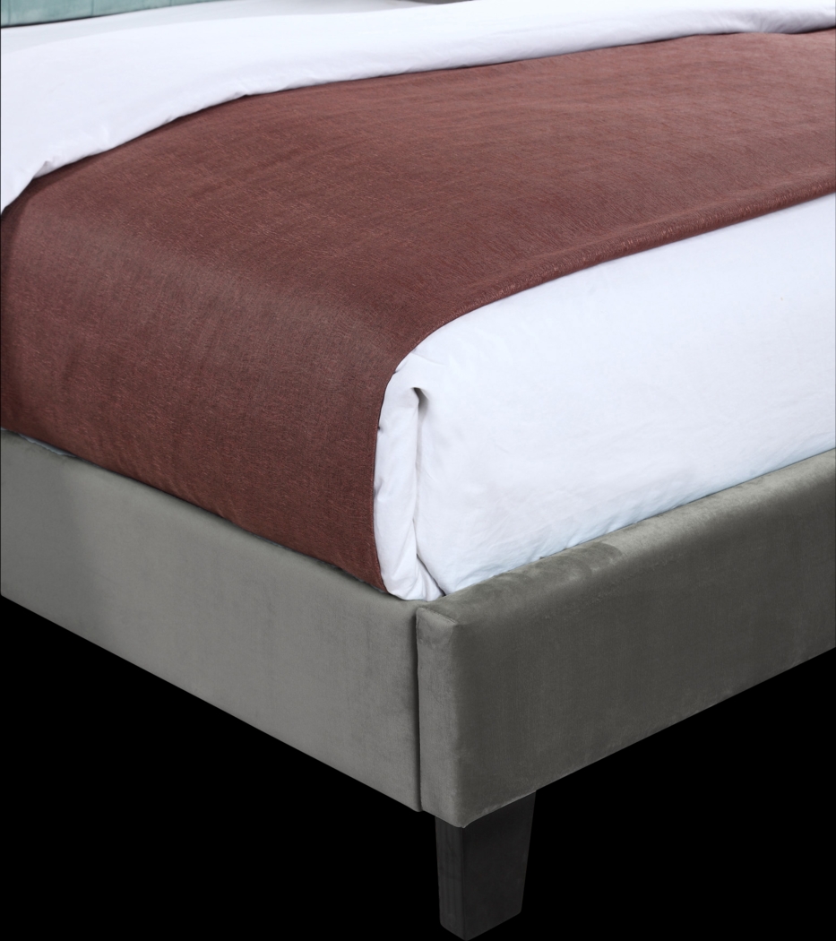 Ambiwood Dark Gray Queen Bed - Thumbnail - Image 4