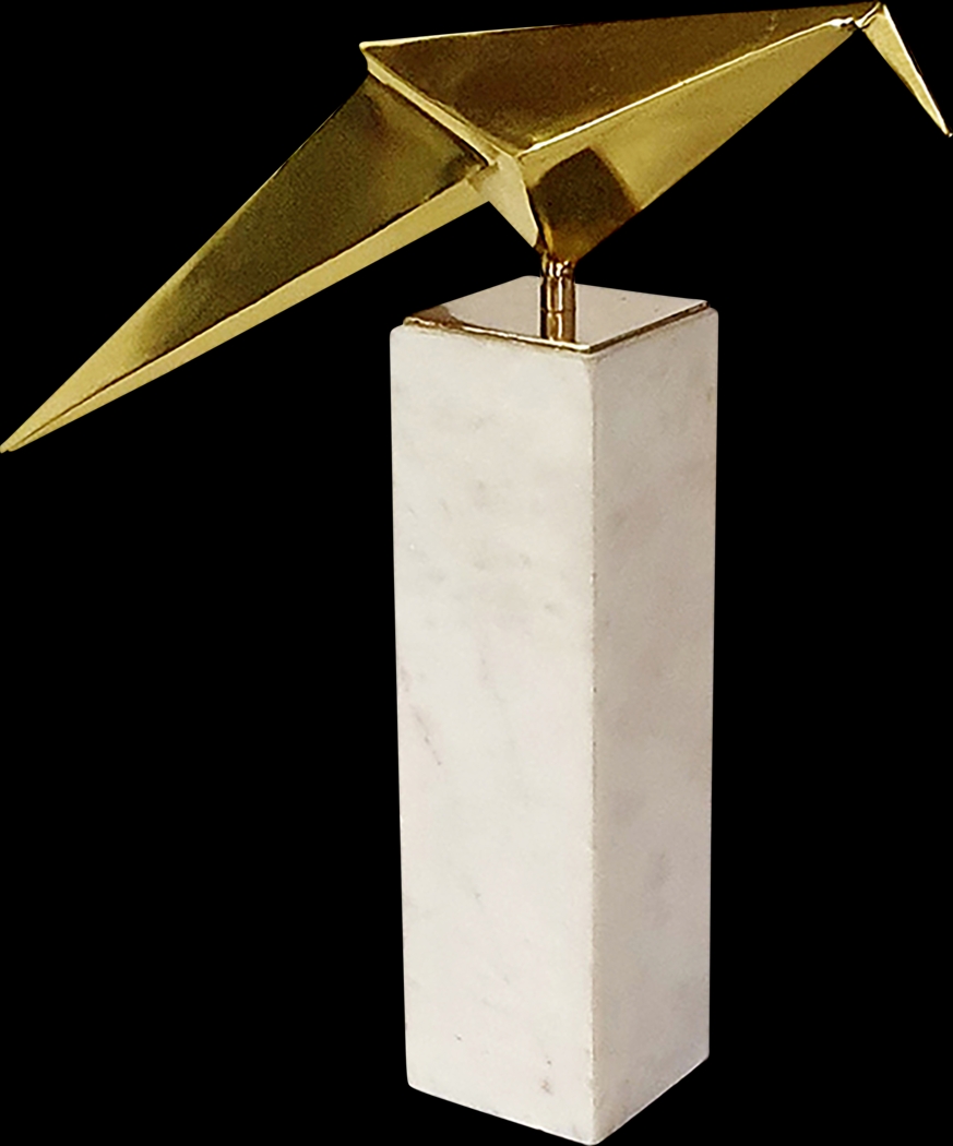 Amestoy I Gold Statue - Thumbnail - Image 1