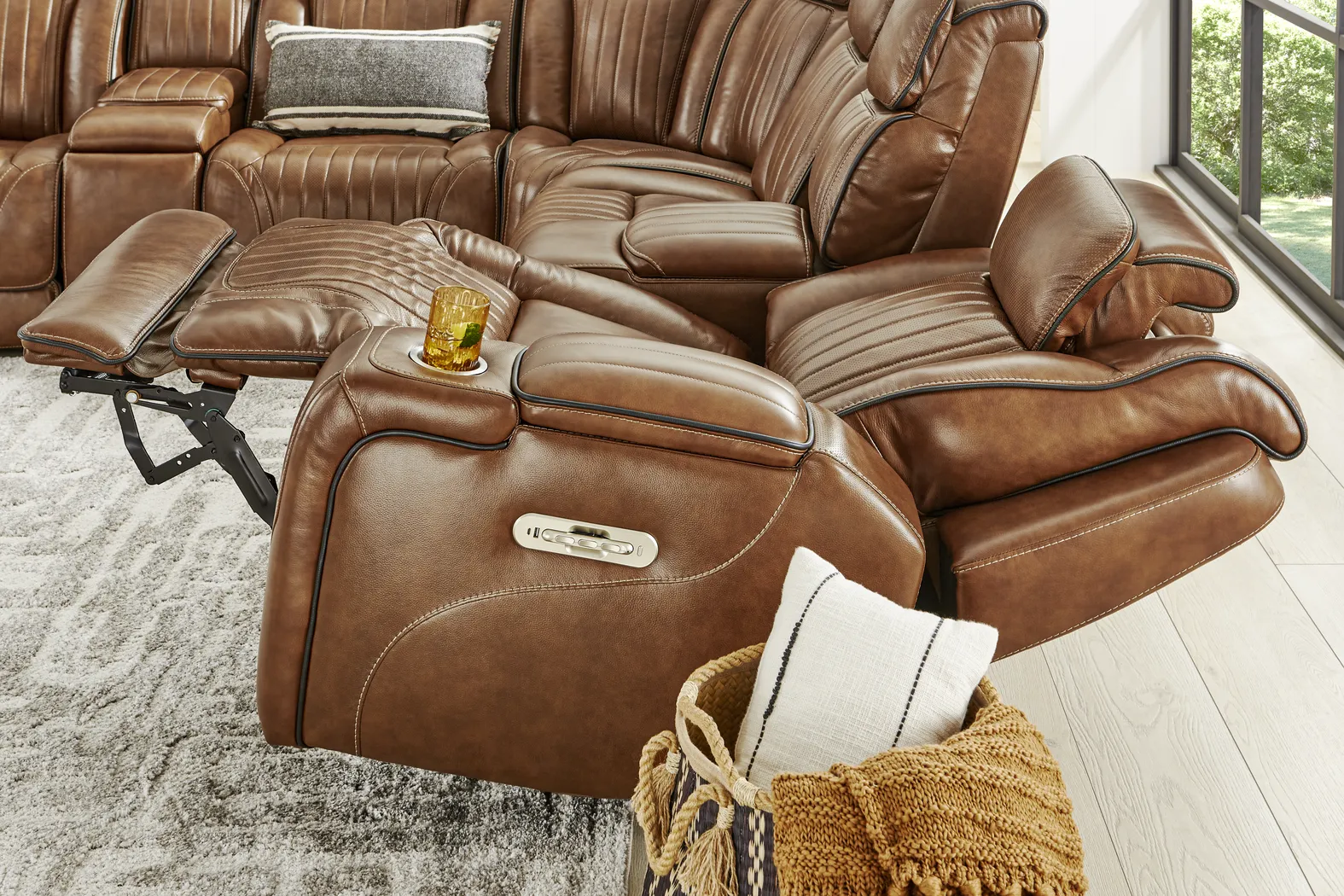 Amplify Brown Leather 6 Pc Triple Power Sectional - Image 8