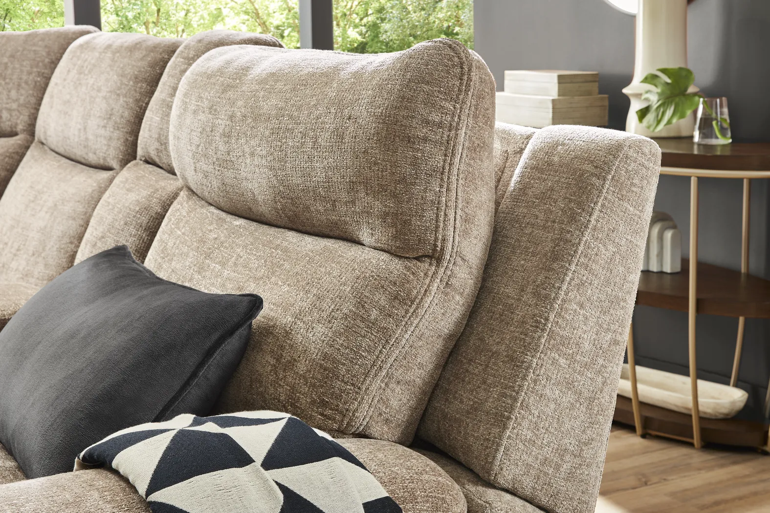 Anaheim Latte 6 Pc Dual Power Reclining Sectional - Thumbnail - Image 4