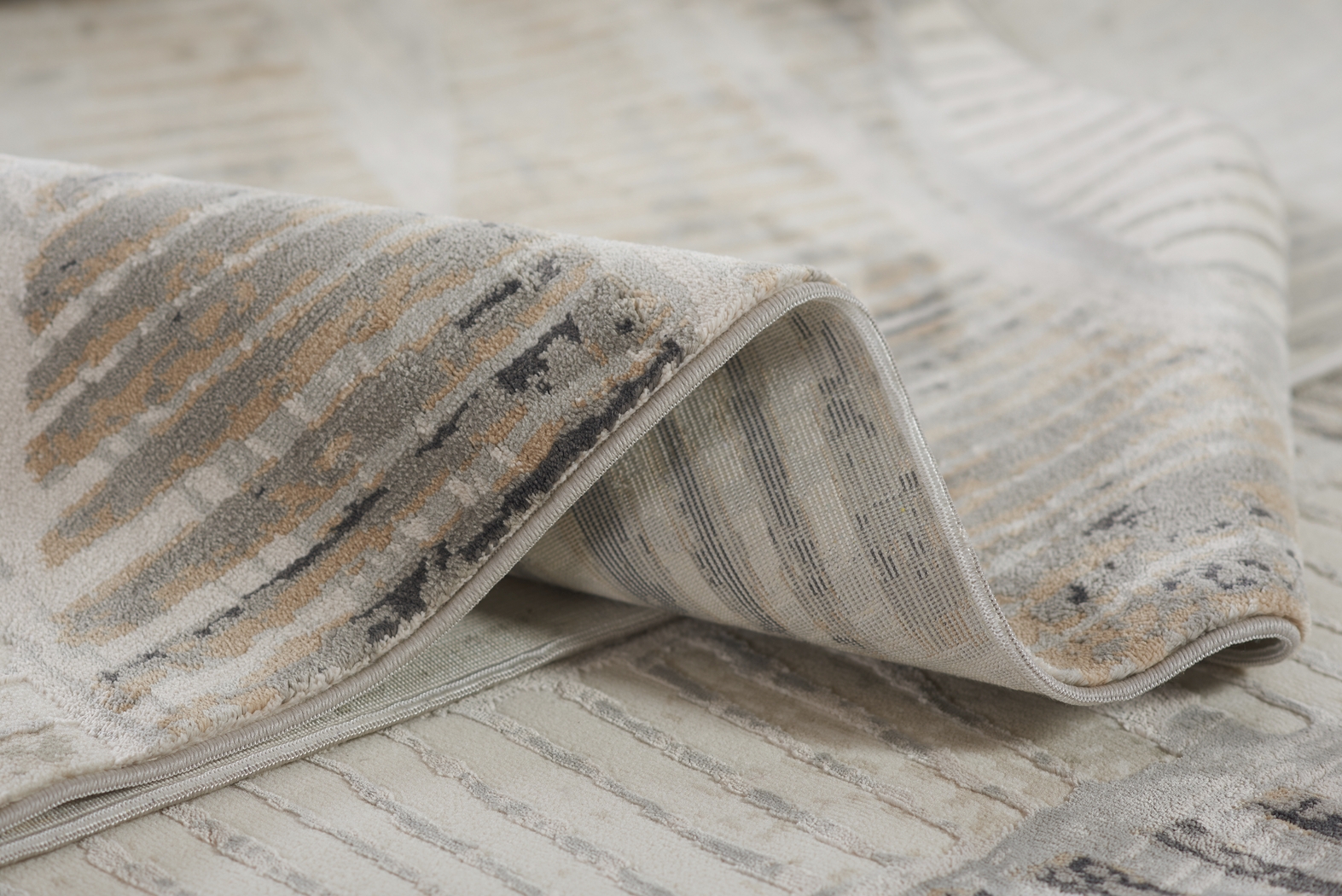 Anbel Grey 7'9 x 9'10 Rug - Thumbnail - Image 8