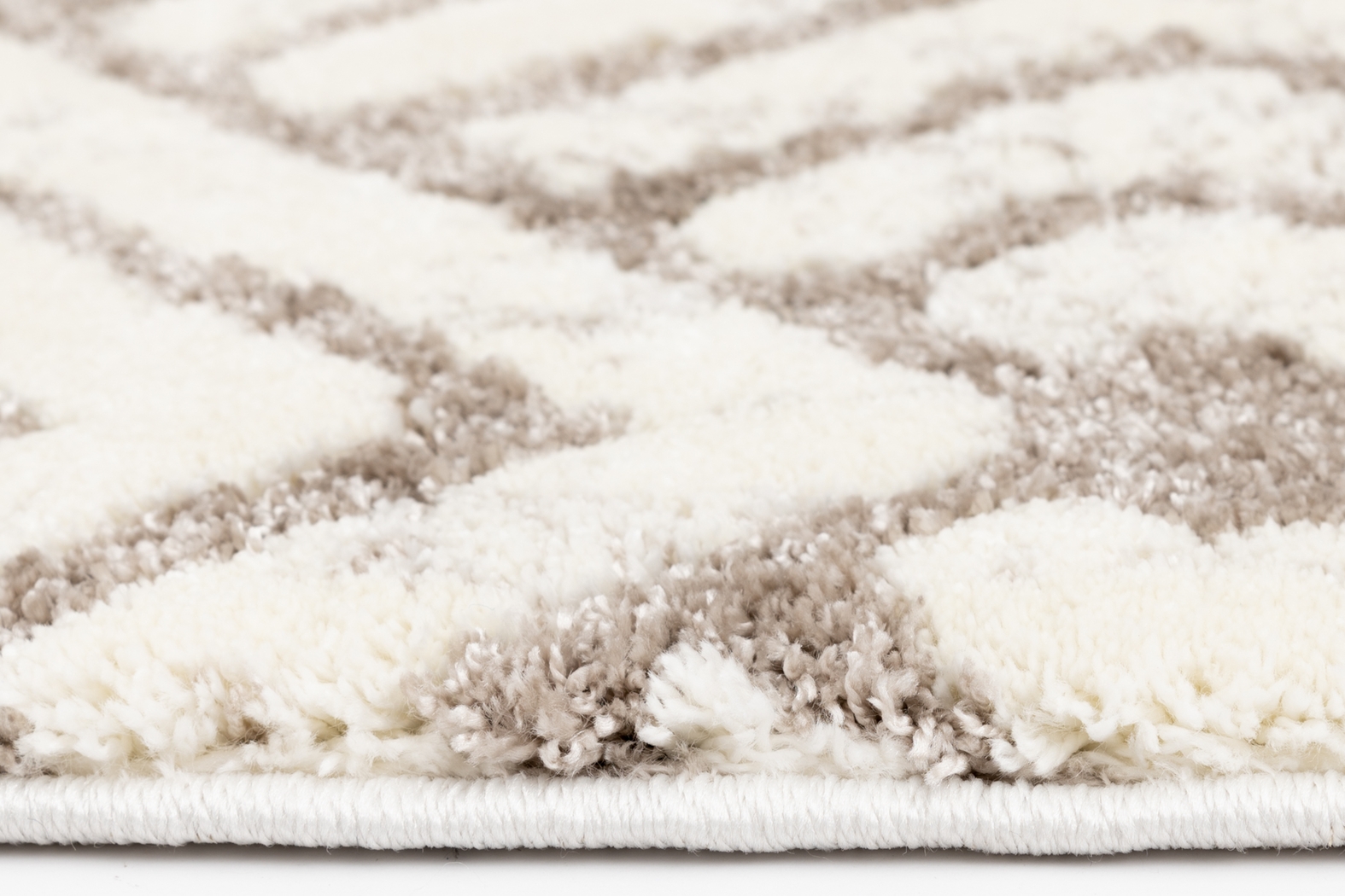 Andros Beige 7'10 x 9'10 Rug - Thumbnail - Image 3