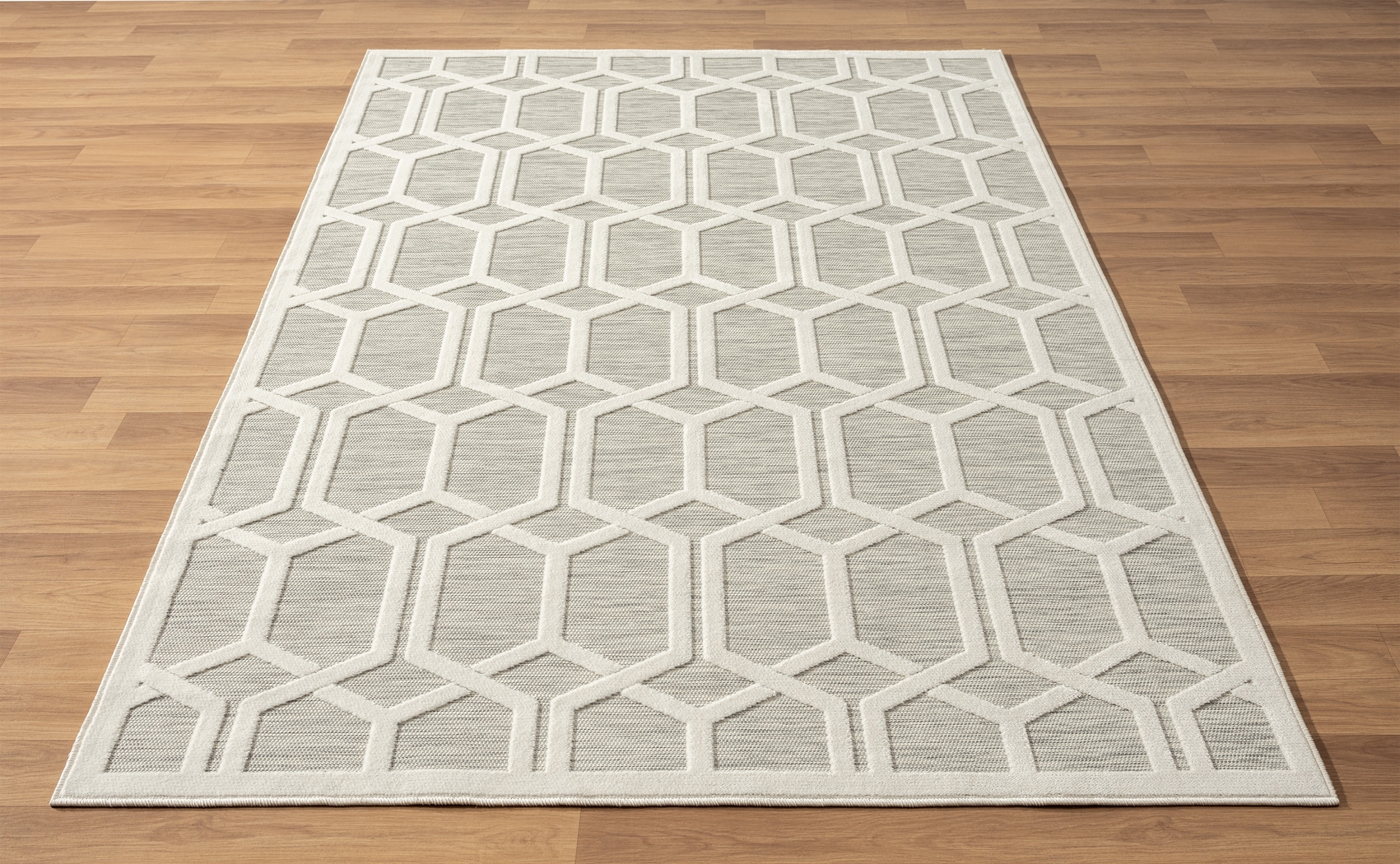 Aneloann Gray 5' x 7' Rug - Thumbnail - Image 4
