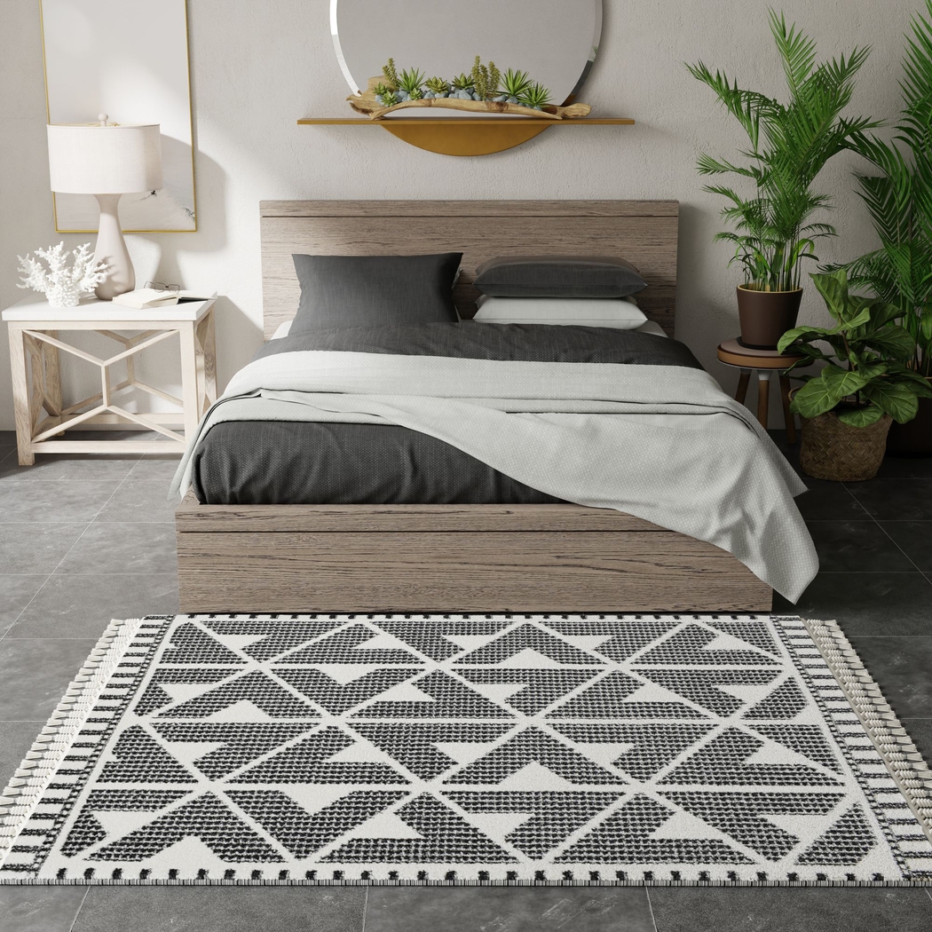 Angzu Black 5' x 7' Rug - Thumbnail - Image 2