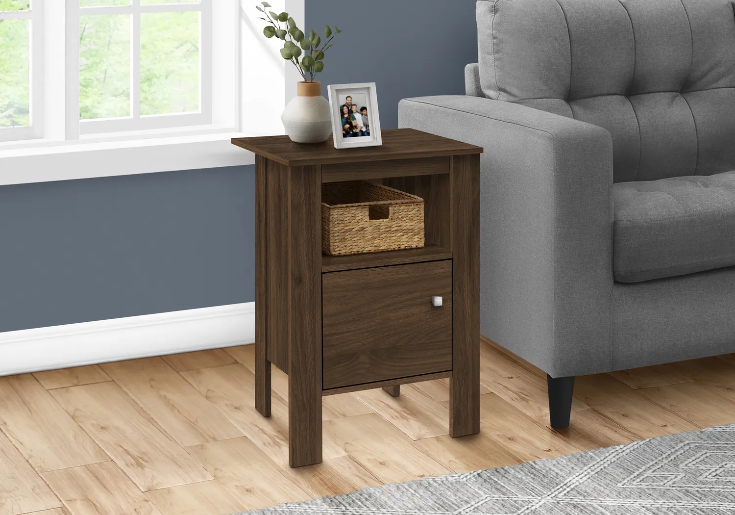 Ankeney Brown End Table - Thumbnail - Image 3