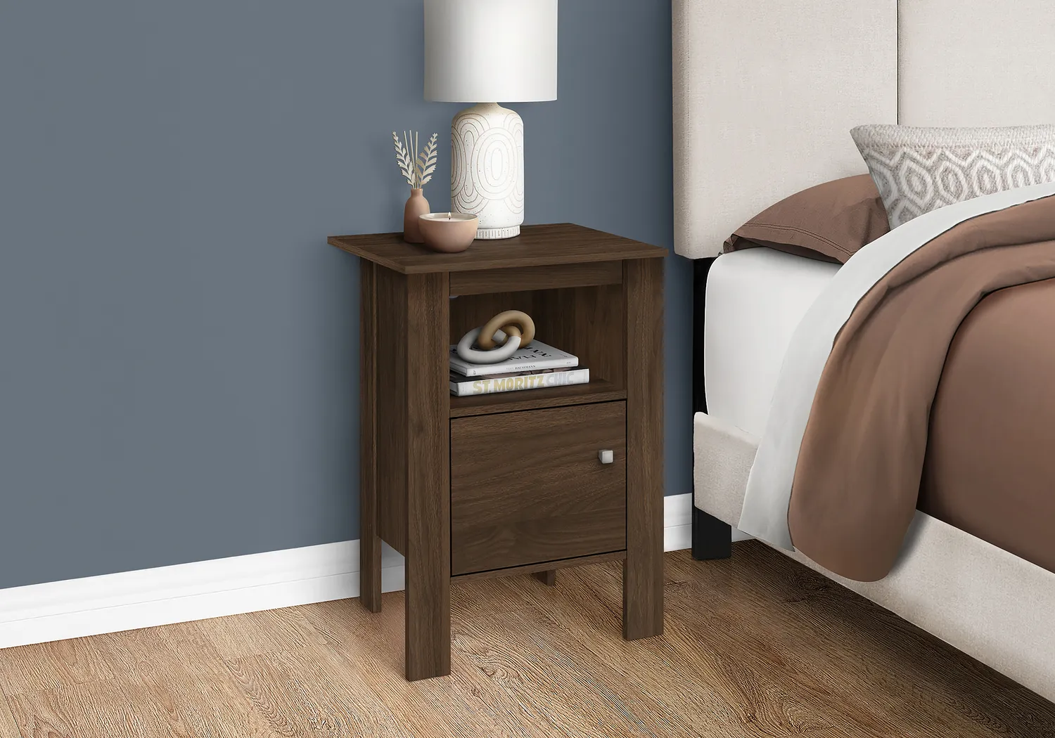 Ankeney Brown End Table - Thumbnail - Image 6