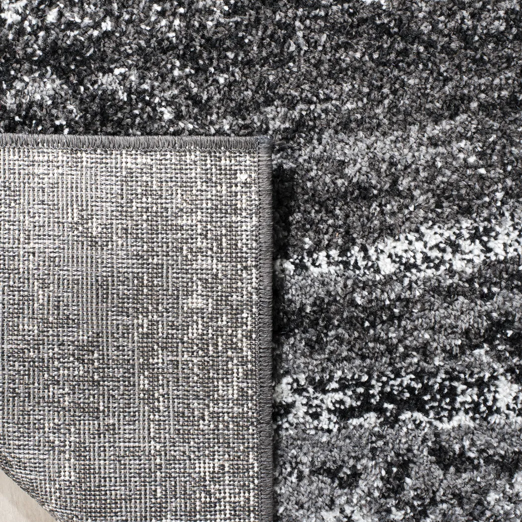 Anvar Silver 6' x 9' Rug - Thumbnail - Image 3