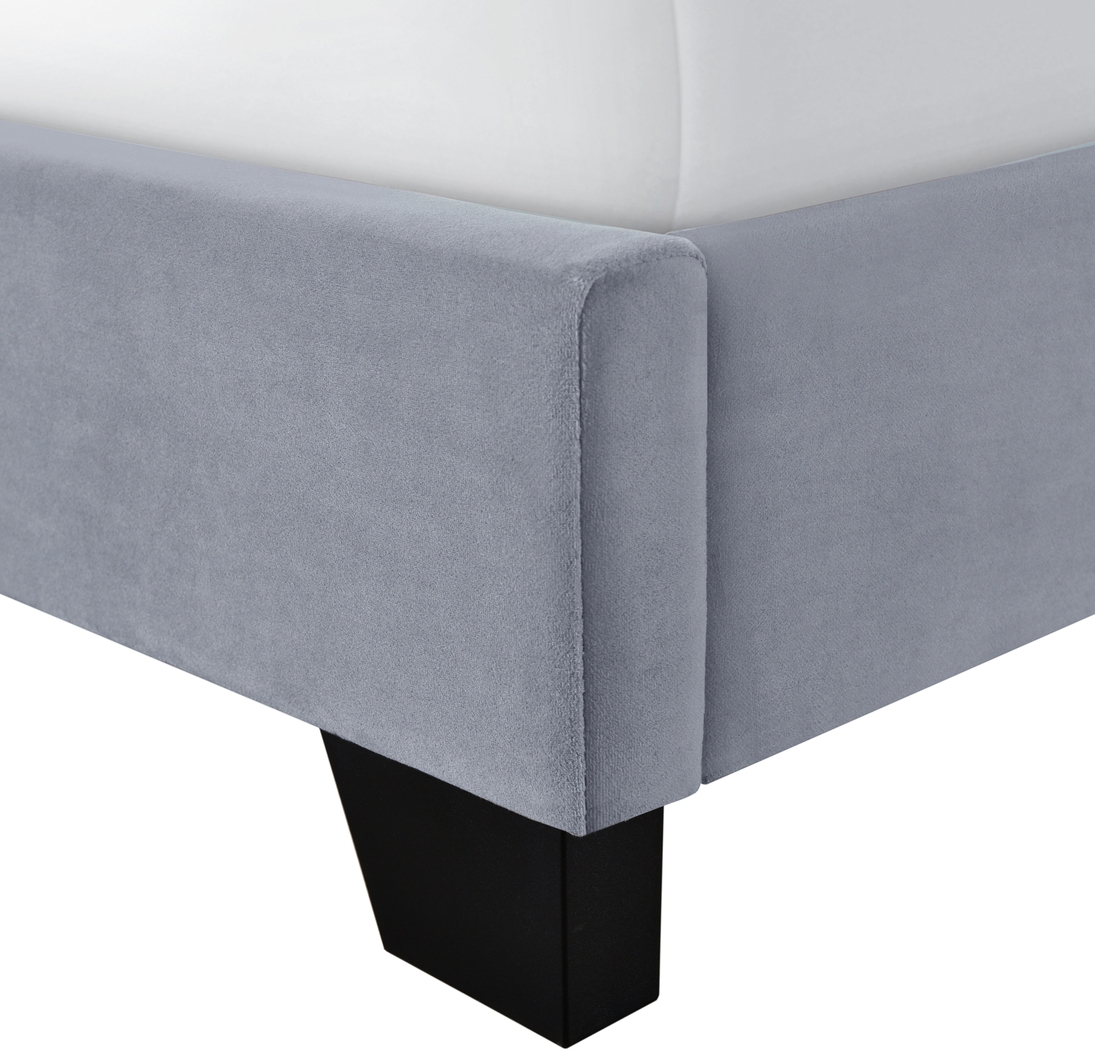 Aphelia Gray King Bed - Thumbnail - Image 6