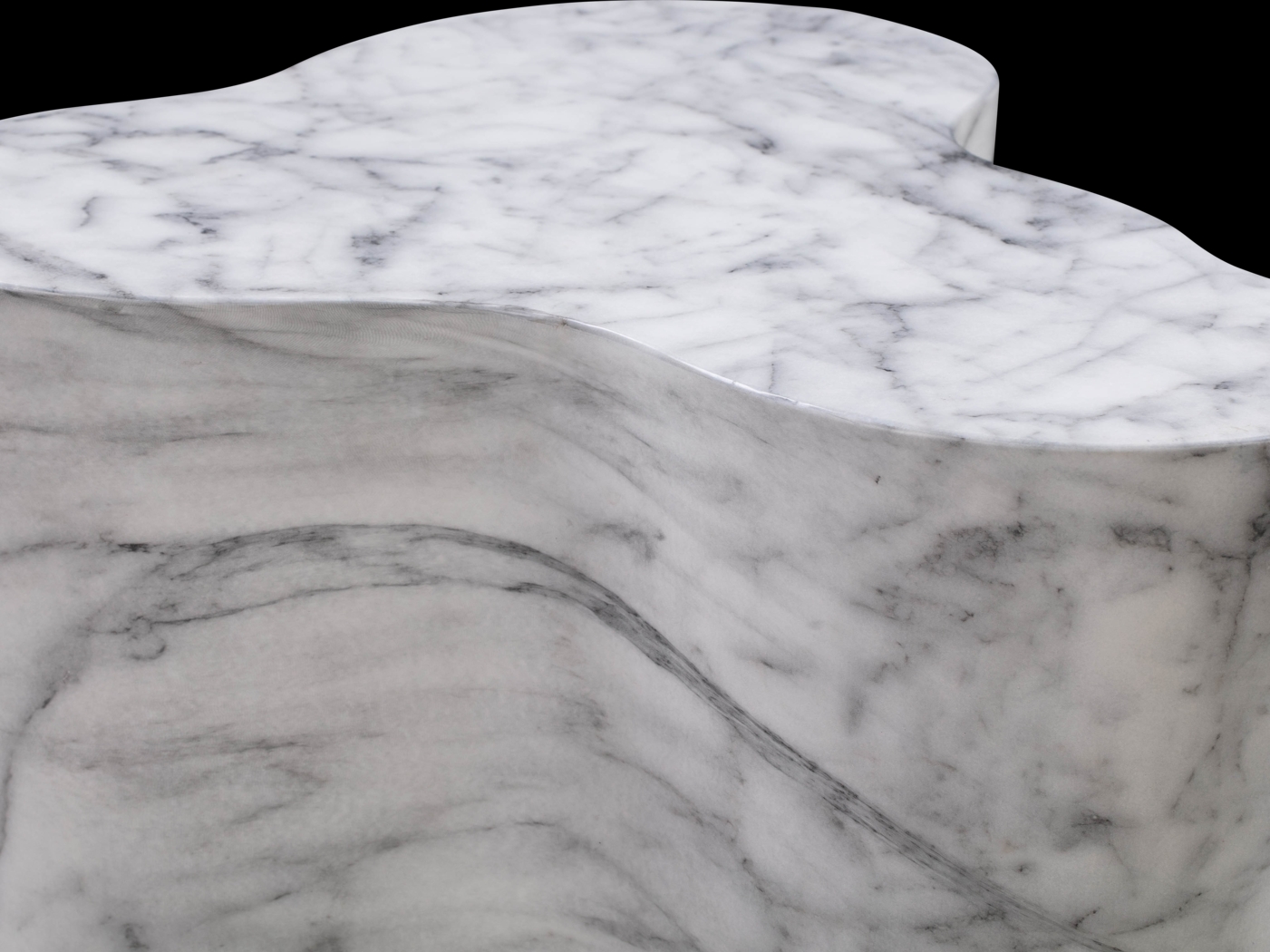 Aphina White Small End Table - Thumbnail - Image 5