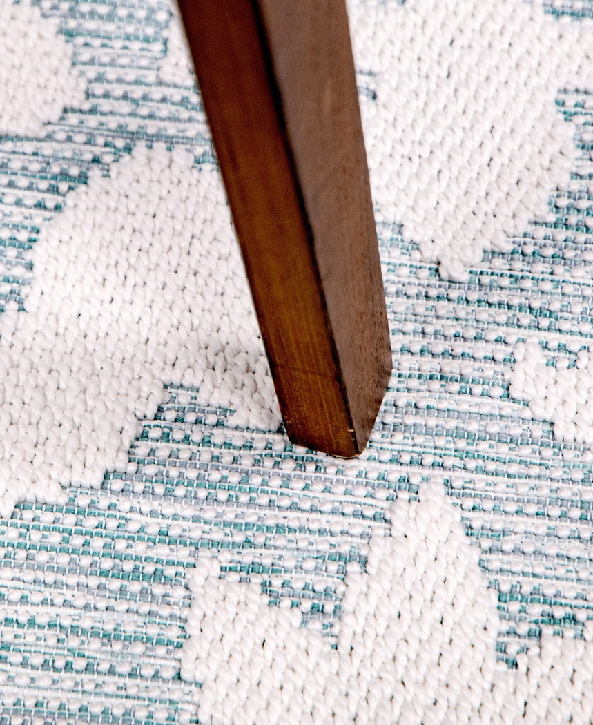 Apison Blue 5'3 x 7'6 Rug - Thumbnail - Image 4