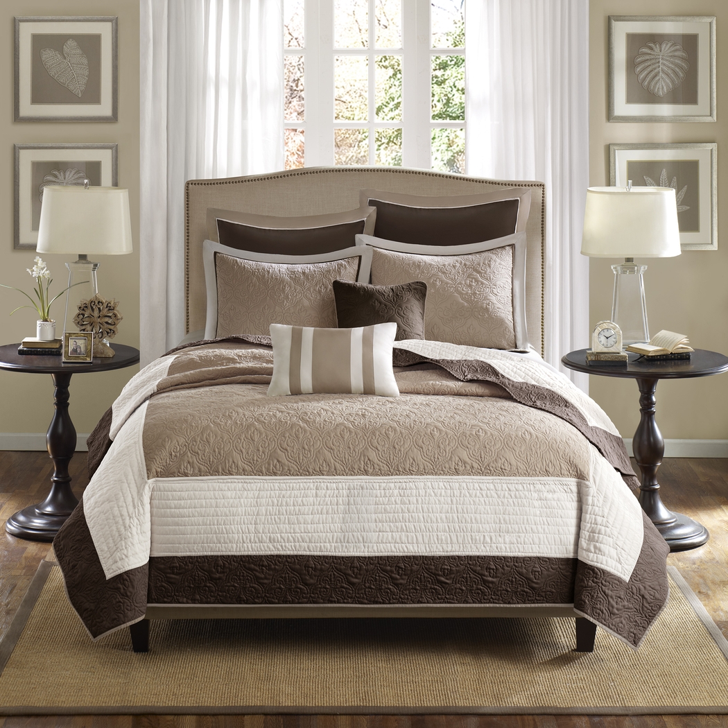 Aracely Beige 7 Pc Queen Coverlet Set - Thumbnail - Image 1