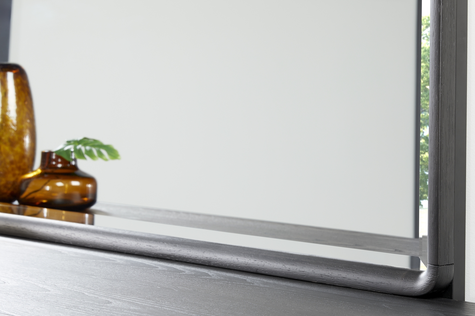 Archer Grove Black 7 Pc King Upholstered Bedroom - Thumbnail - Image 13