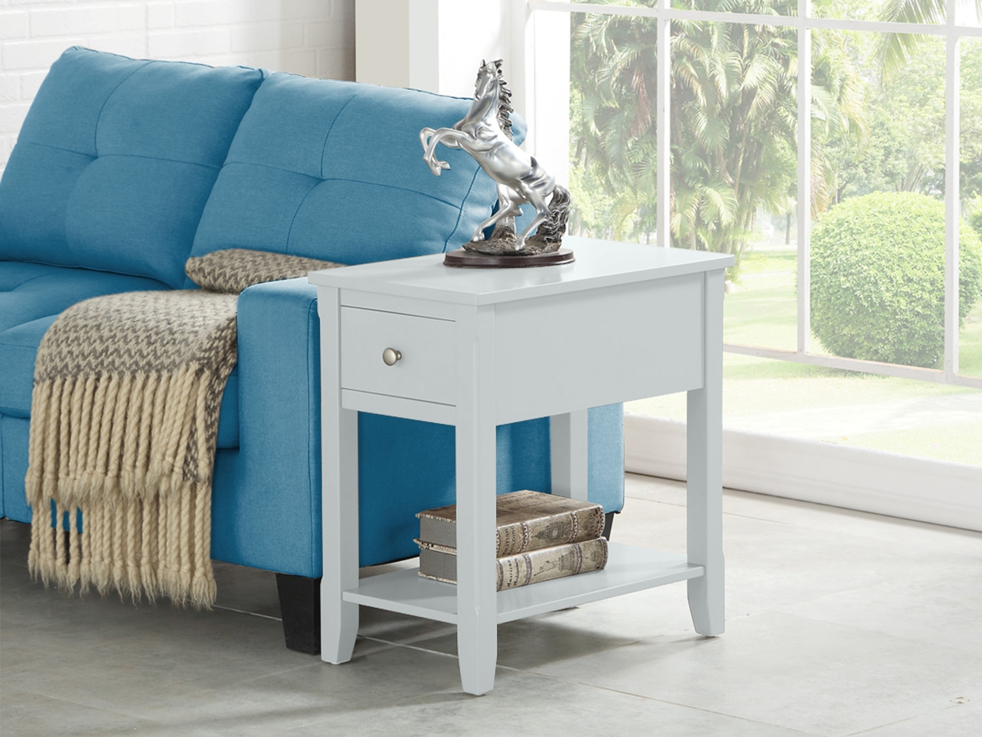 Ardale White Accent Table - Thumbnail - Image 2