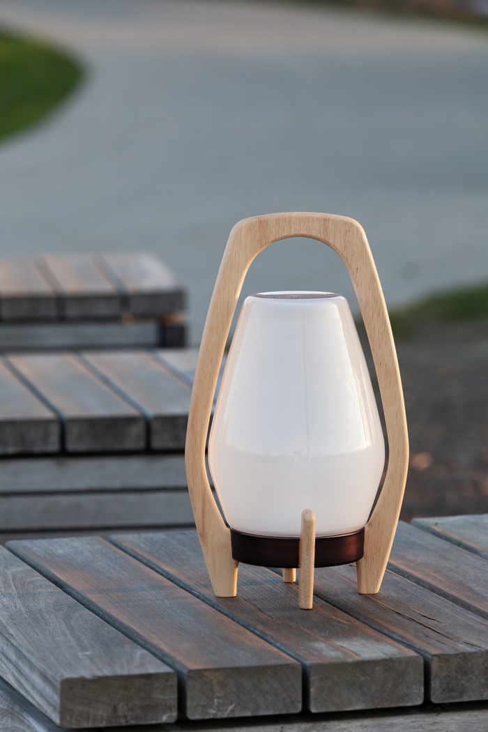 Arilis Farm Indoor/Outdoor White Lantern - Thumbnail - Image 4