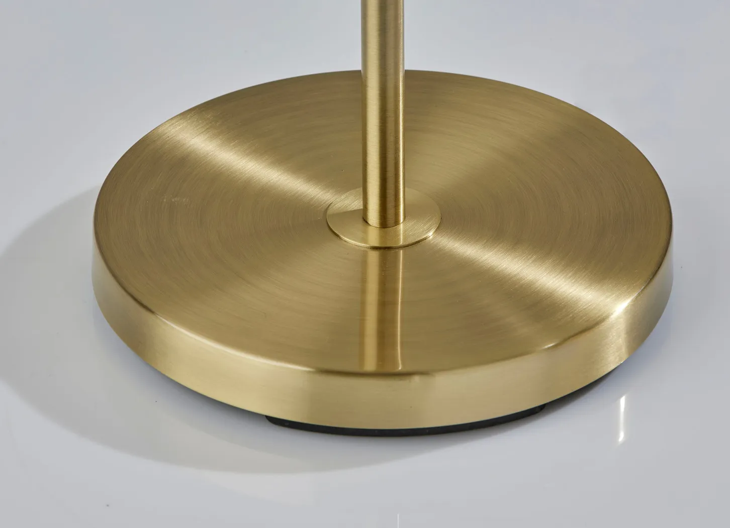 Arista Brass Floor Lamp - Thumbnail - Image 5