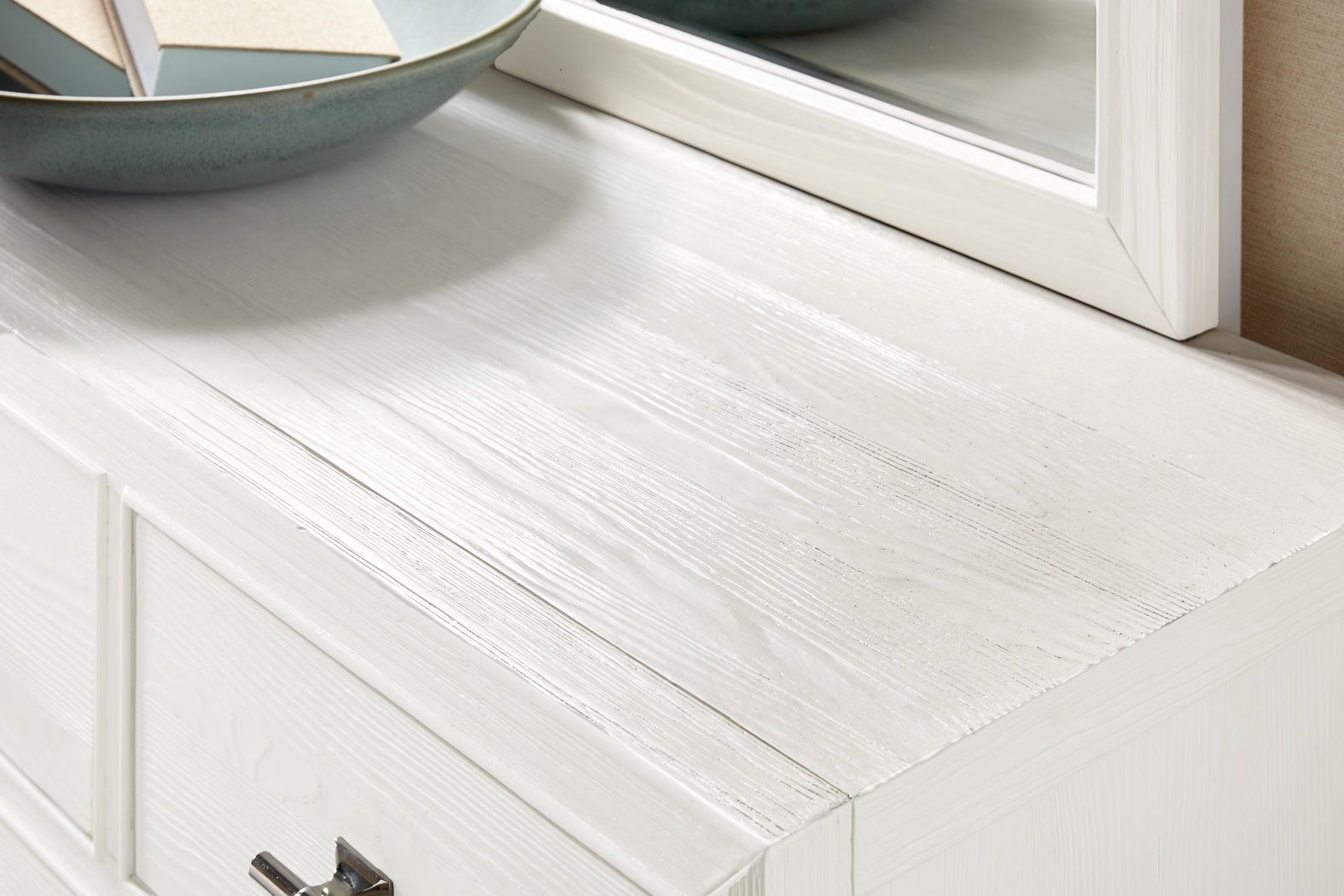 Aruba White 7 Pc King Panel Bedroom - Thumbnail - Image 8