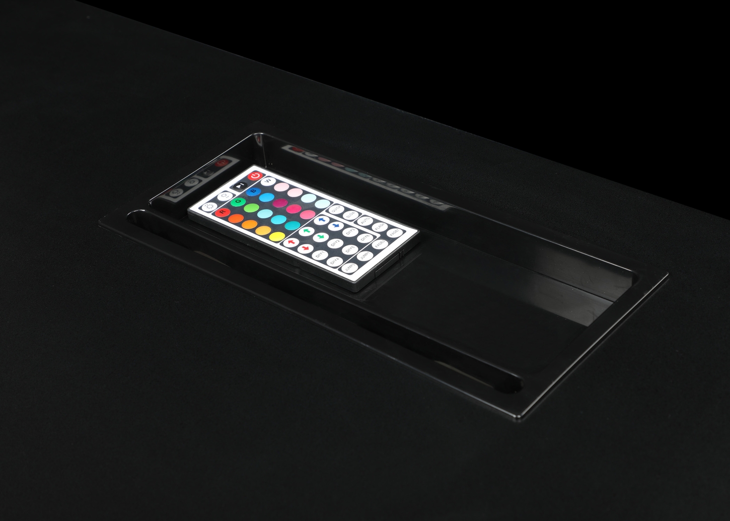 Arya Black/Red L-shaped Gaming Desk - Thumbnail - Image 7