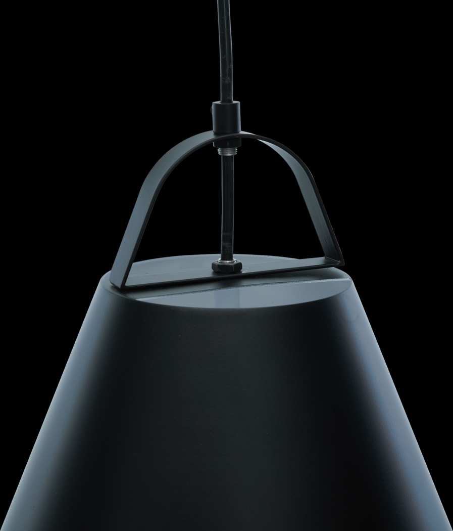 Ashbriar Black Chandelier - Thumbnail - Image 3