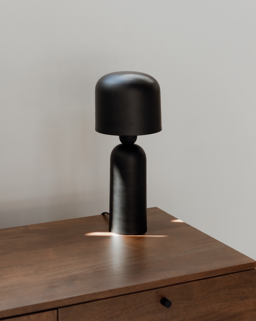 Ashcreek Black Table Lamp - Thumbnail - Image 4