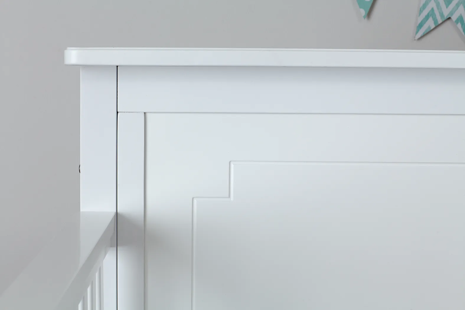Atley White Convertible Crib with Toddler Rail - Thumbnail - Image 10