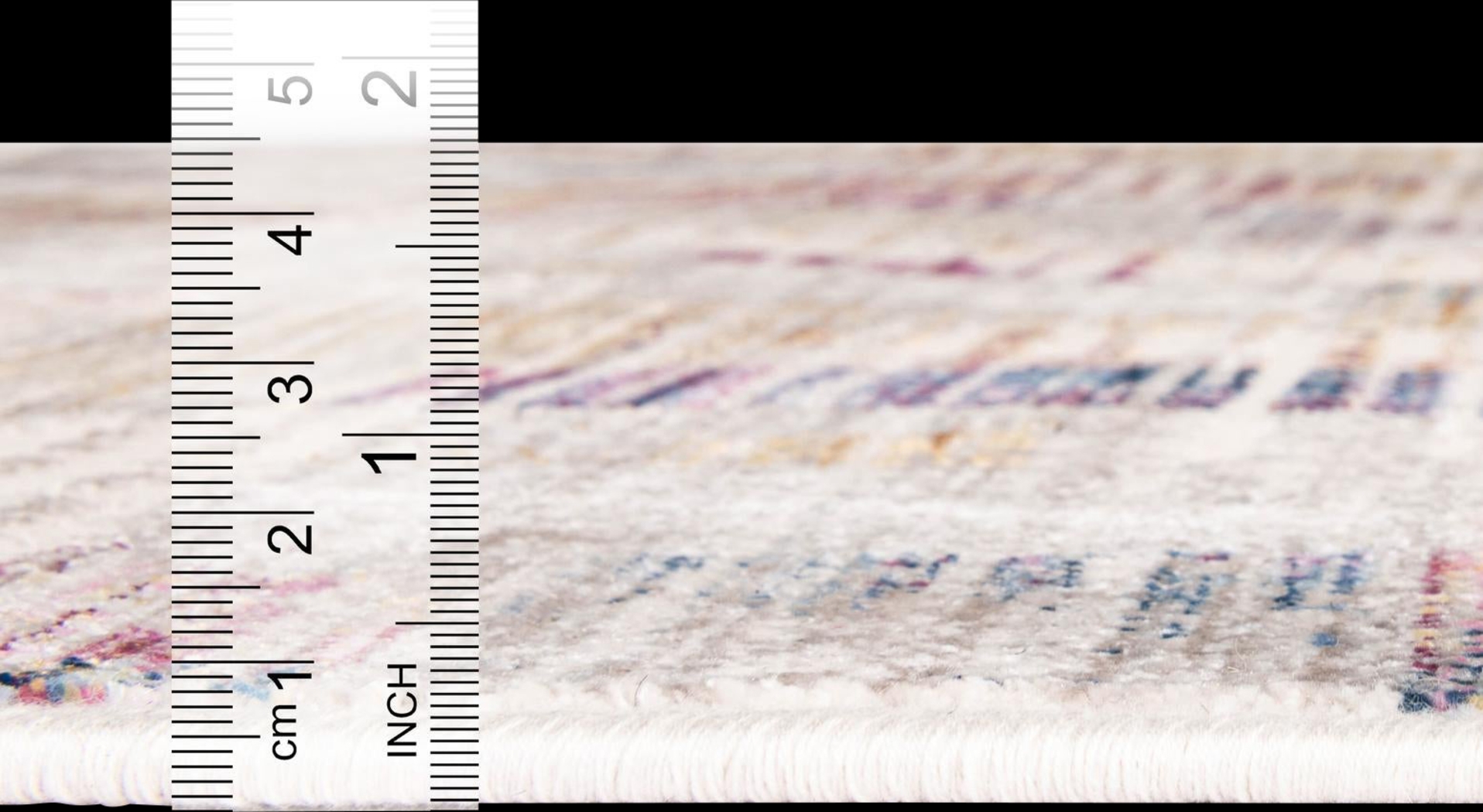 Atsuko Ivory 5'3 x 7'10 Rug - Thumbnail - Image 4