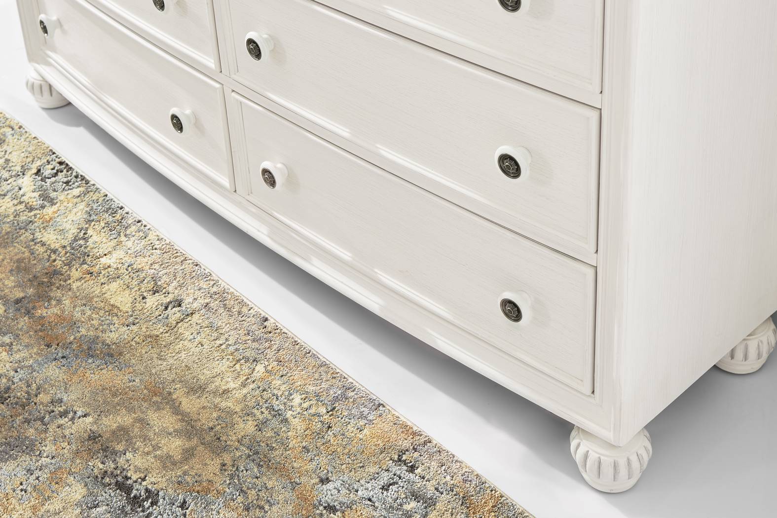 Augustine White 5 Pc Queen Arched Panel Bedroom - Thumbnail - Image 6