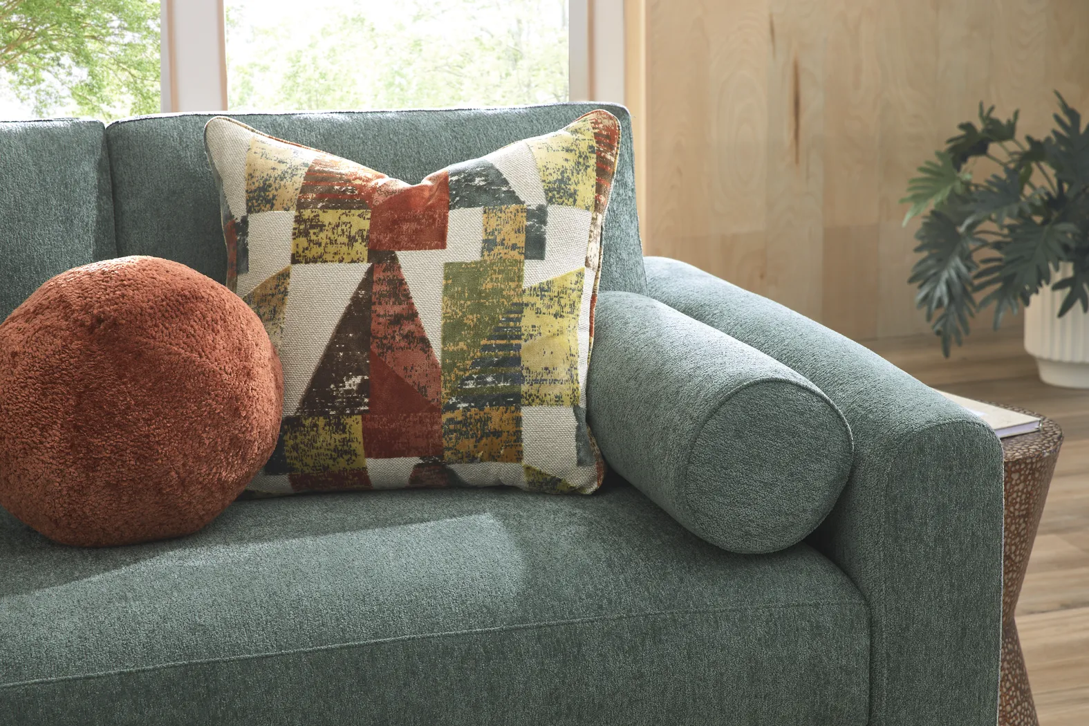 Avara Evergreen 5 Pc Living Room - Thumbnail - Image 3