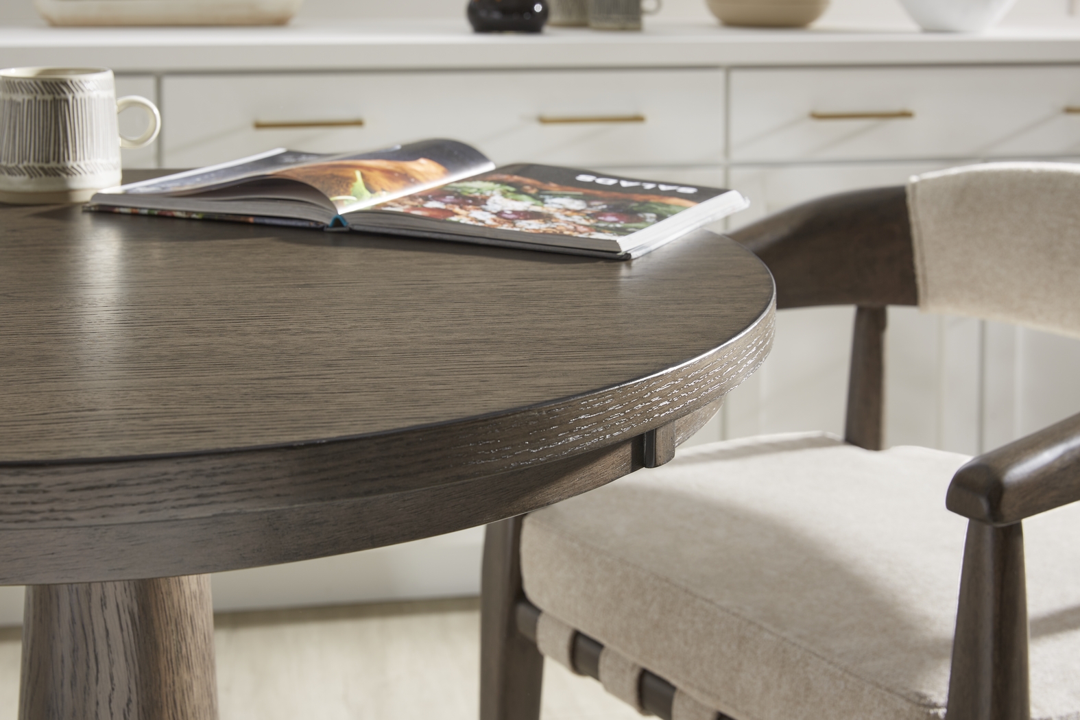 Avellino Brown 3 Pc Counter Height Dining Room - Thumbnail - Image 3