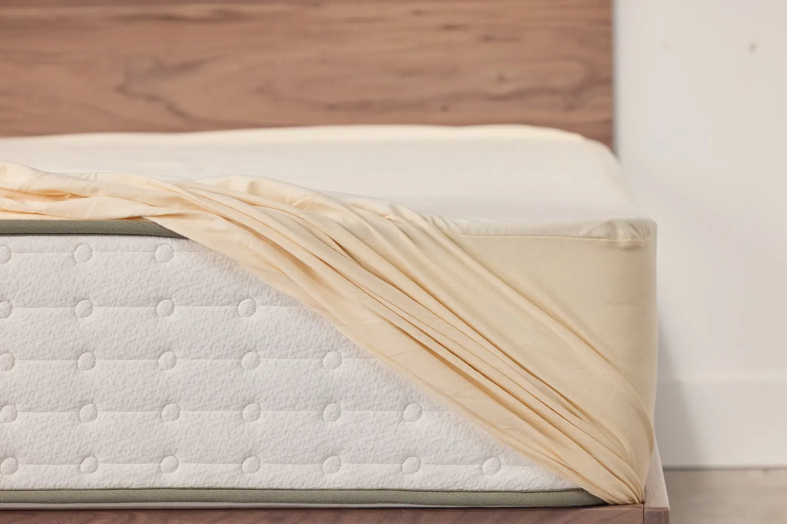 Avocado Organic King Mattress Protector - Image 8