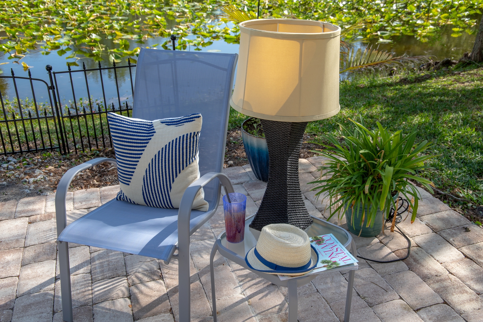Avon Island  Black Outdoor Table Lamp - Thumbnail - Image 3